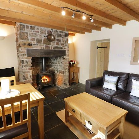 Menai Cottage Llanfairpwllgwyngyll Exterior foto